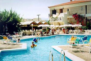 Ξενοδοχείο Paradise 2*